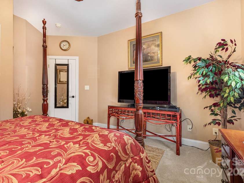1589 Essex Hall Drive, Rock Hill, SC 29730.  MLS# CAR4289626, YatesRealty ID 23927. 