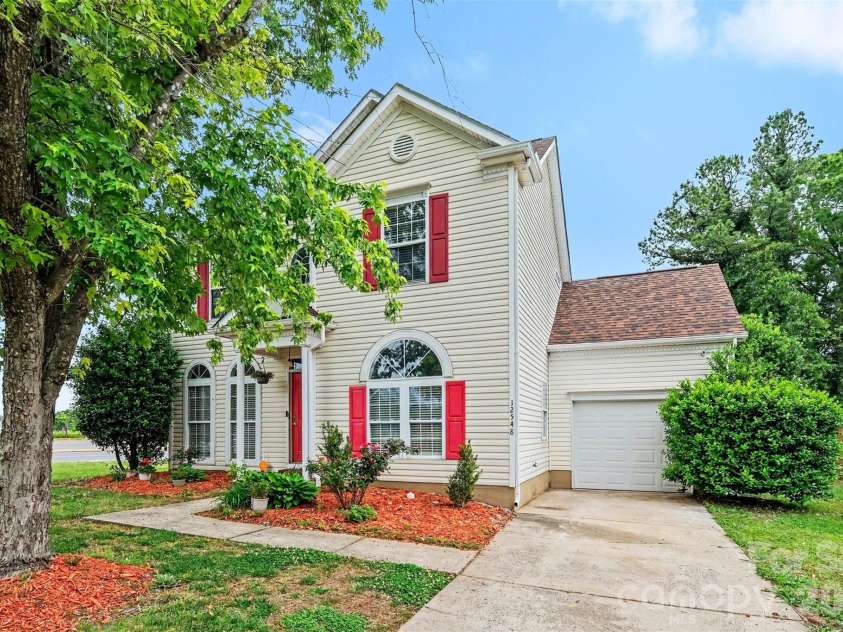 12548 Panthersville Drive, Charlotte, NC 28269.  MLS# CAR4365754, YatesRealty ID 23929. 