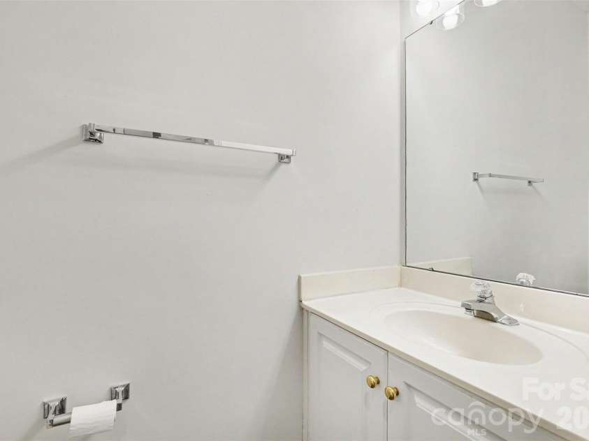 12548 Panthersville Drive, Charlotte, NC 28269.  MLS# CAR4365754, YatesRealty ID 23929. 