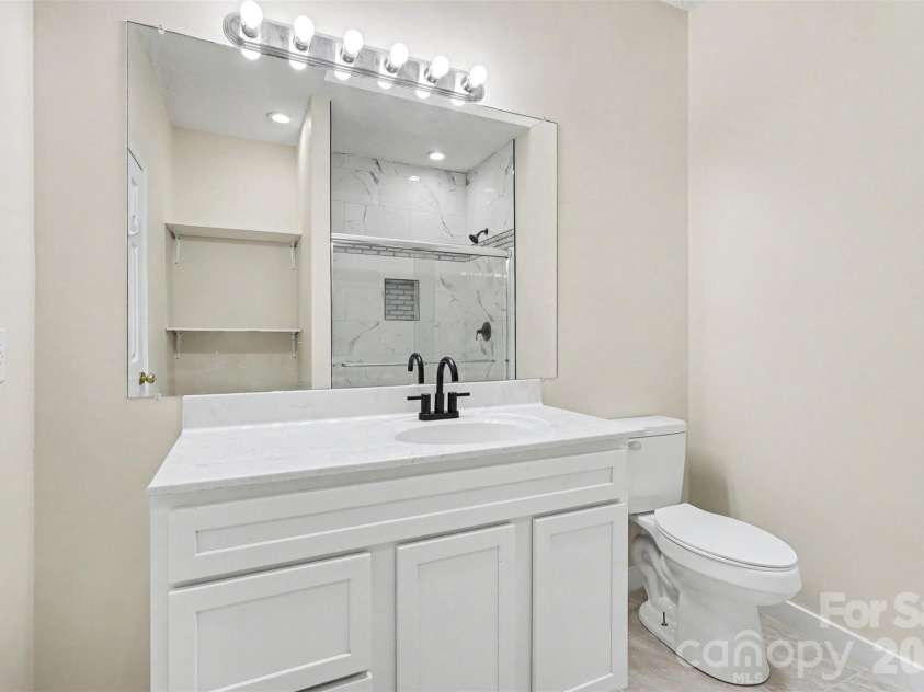 12548 Panthersville Drive, Charlotte, NC 28269.  MLS# CAR4365754, YatesRealty ID 23929. 