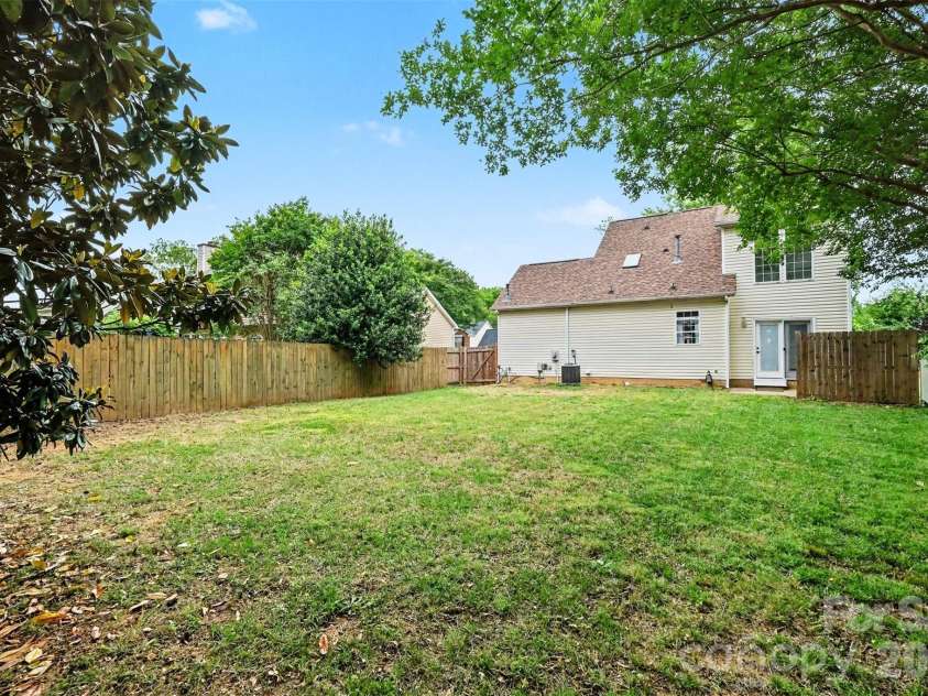 12548 Panthersville Drive, Charlotte, NC 28269.  MLS# CAR4365754, YatesRealty ID 23929. 