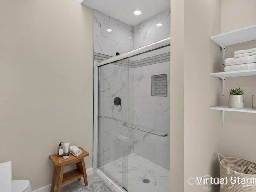12548 Panthersville Drive, Charlotte, NC 28269.  MLS# CAR4420220, YatesRealty ID 23929. 