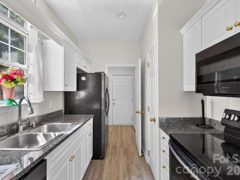 12548 Panthersville Drive, Charlotte, NC 28269.  MLS# CAR4420220, YatesRealty ID 23929. 