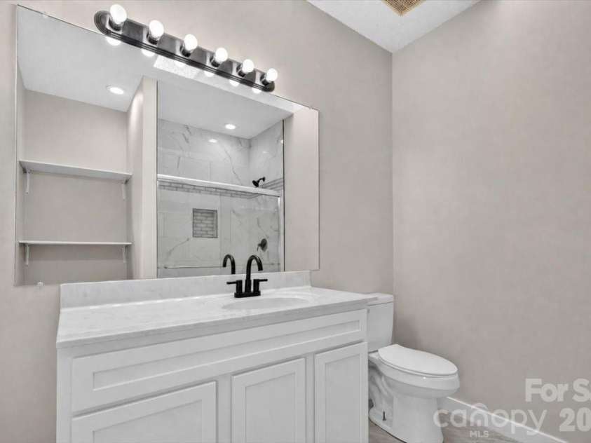 12548 Panthersville Drive, Charlotte, NC 28269.  MLS# CAR4420220, YatesRealty ID 23929. 