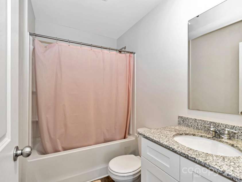 3305 Rian Drive, Lenoir, NC 28645.  MLS# CAR4267149, YatesRealty ID 23930. 