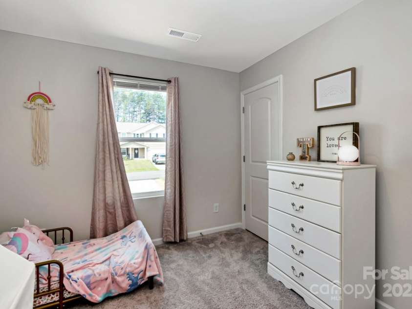 3305 Rian Drive, Lenoir, NC 28645.  MLS# CAR4267149, YatesRealty ID 23930. 