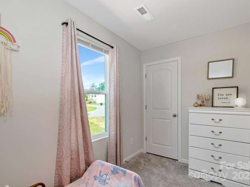 3305 Rian Drive, Lenoir, NC 28645.  MLS# CAR4267149, YatesRealty ID 23930. 