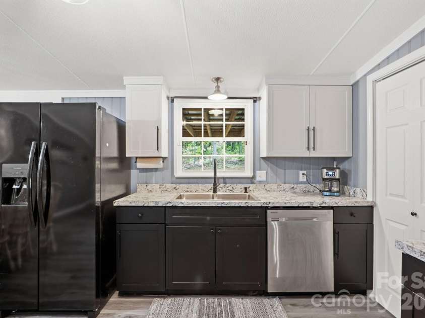 5347 Lewis Road, Gastonia, NC 28052.  MLS# CAR4377258, YatesRealty ID 23931. 