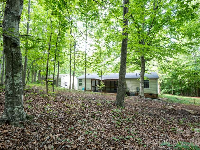5347 Lewis Road, Gastonia, NC 28052.  MLS# CAR4377258, YatesRealty ID 23931. 