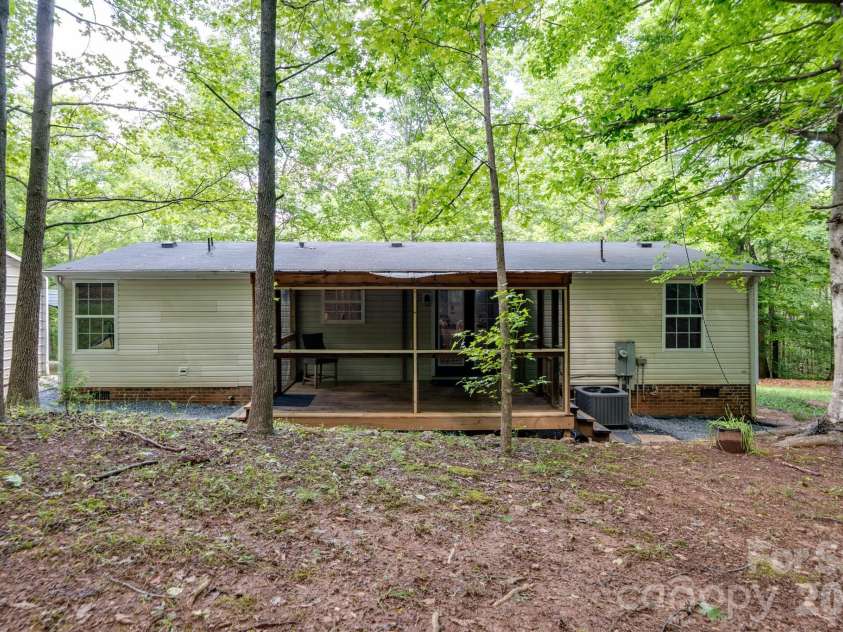 5347 Lewis Road, Gastonia, NC 28052.  MLS# CAR4377258, YatesRealty ID 23931. 