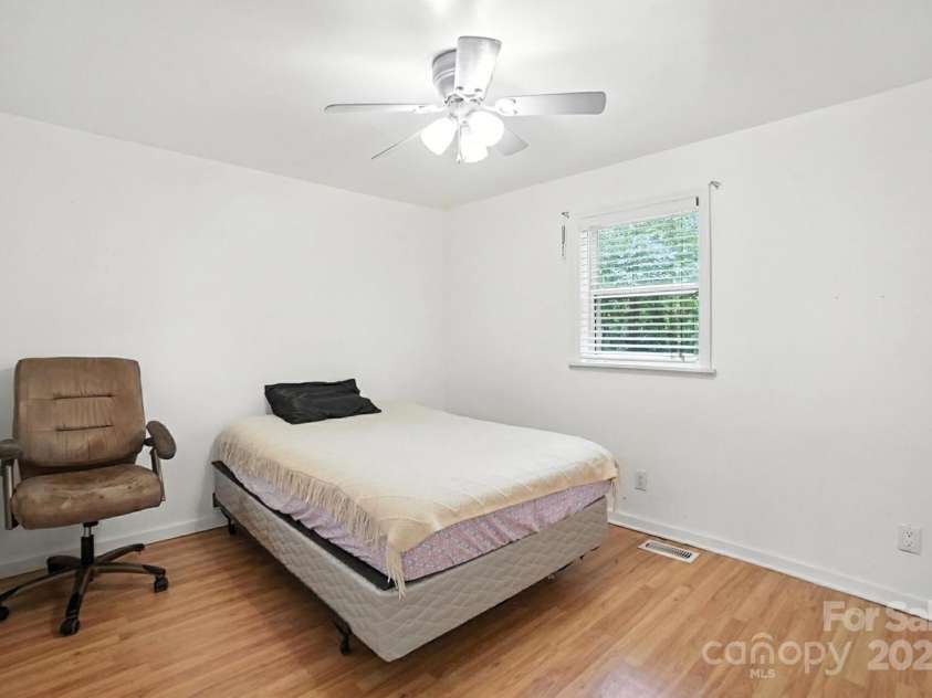 4412 Dobys Bridge Road, Fort Mill, SC 29707.  MLS# CAR4271743, YatesRealty ID 23933. 