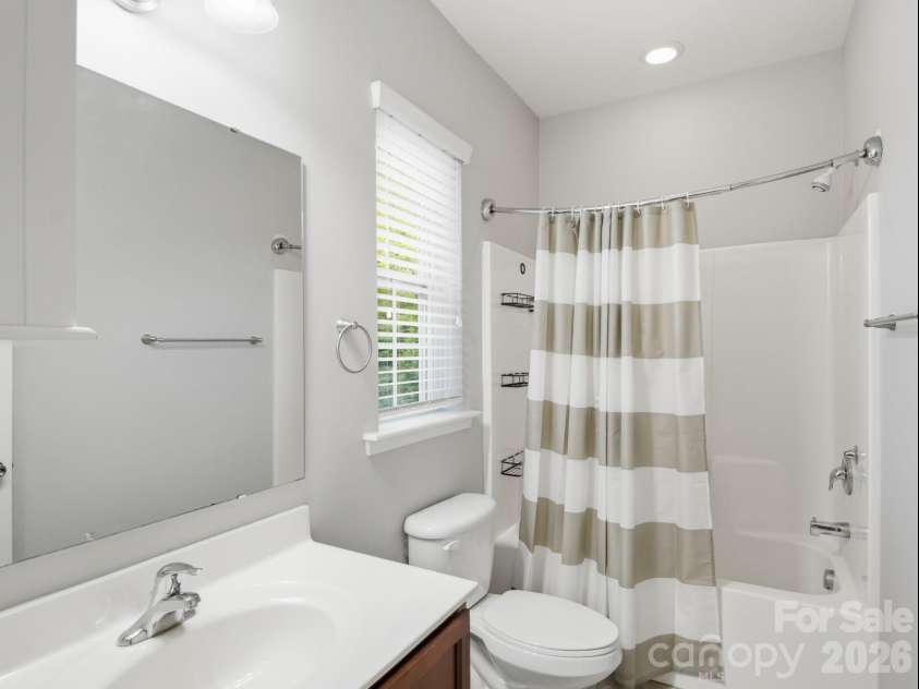 14703 Brannock Hills Drive, Charlotte, NC 28278.  MLS# CAR4369009, YatesRealty ID 23935. 