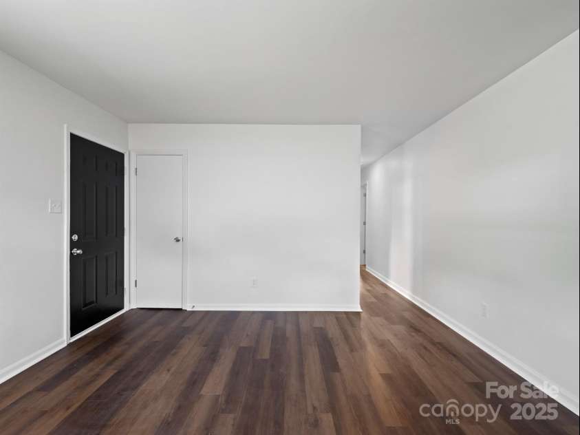 405 Jones Street Street, Monroe, NC 28110.  MLS# CAR4275206, YatesRealty ID 23935. 