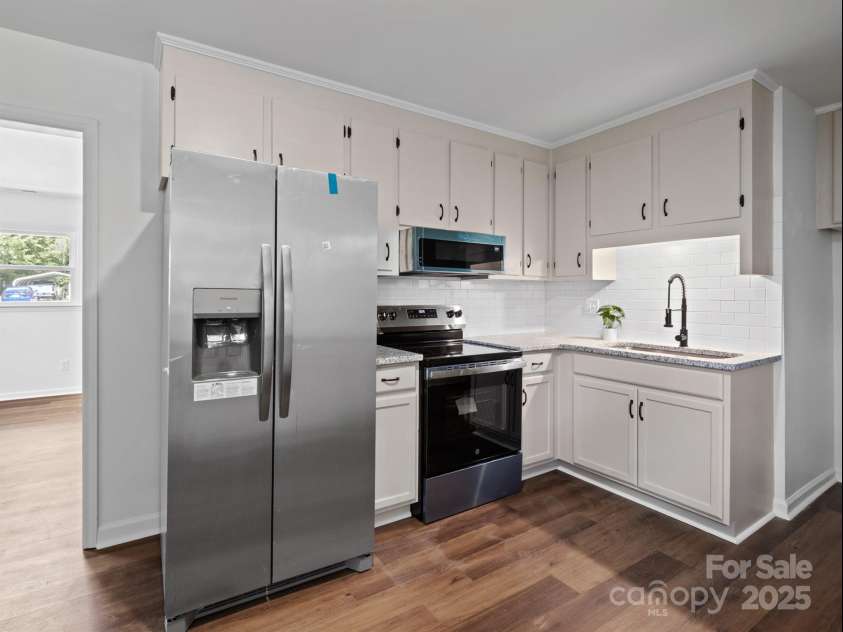 405 Jones Street Street, Monroe, NC 28110.  MLS# CAR4275206, YatesRealty ID 23935. 