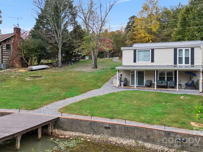 287 Ben Eller Lane, Taylorsville, NC 28681.  MLS# CAR4276690, YatesRealty ID 23936. 