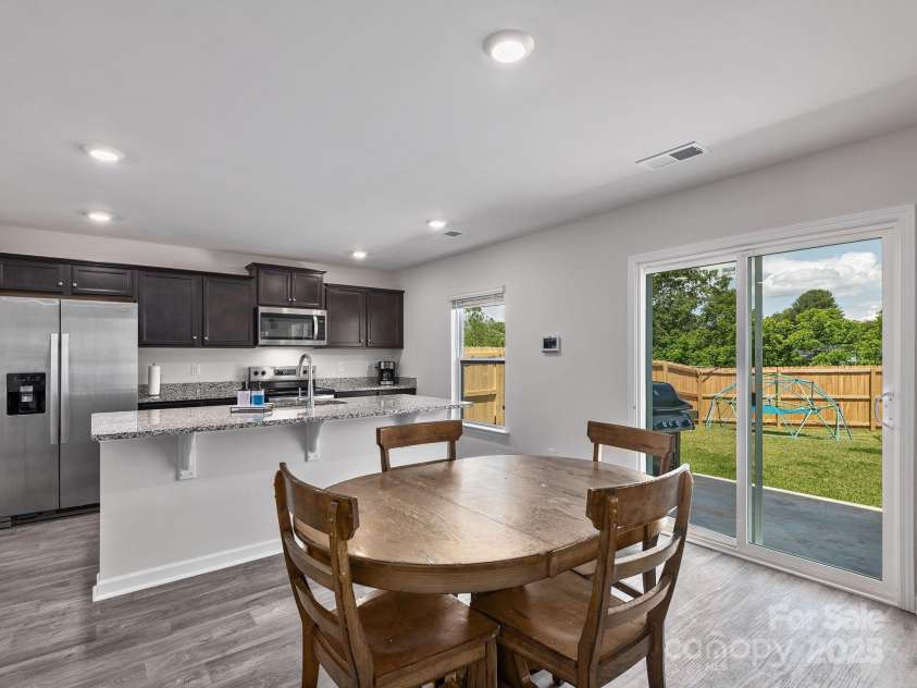 8 Madelyn Drive, Clyde, NC 28721.  MLS# CAR4334061, YatesRealty ID 23938. 