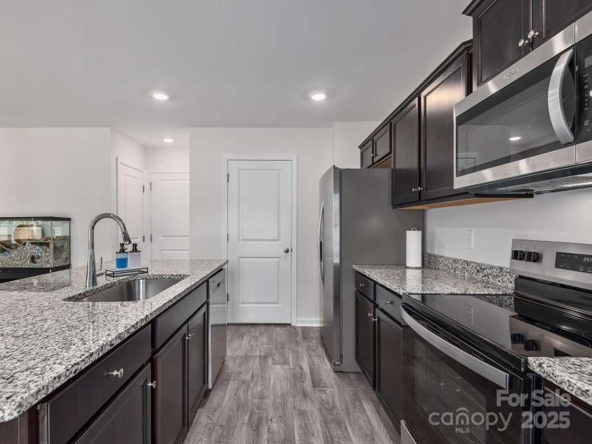 8 Madelyn Drive, Clyde, NC 28721.  MLS# CAR4334061, YatesRealty ID 23938. 