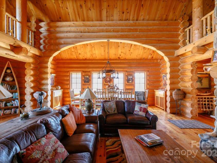 851 Austin Mountain Drive, Burnsville, NC 28714.  MLS# CAR4328686, YatesRealty ID 2394. 