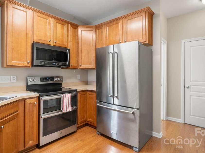 424 Paperbark Lane, Rock Hill, SC 29732.  MLS# CAR4266335, YatesRealty ID 23941. 