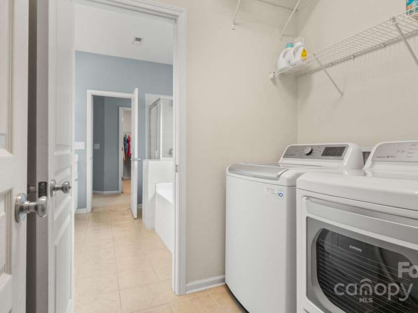 424 Paperbark Lane, Rock Hill, SC 29732.  MLS# CAR4266335, YatesRealty ID 23941. 