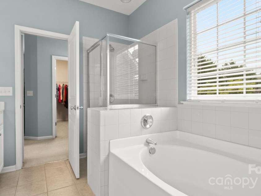 424 Paperbark Lane, Rock Hill, SC 29732.  MLS# CAR4266335, YatesRealty ID 23941. 