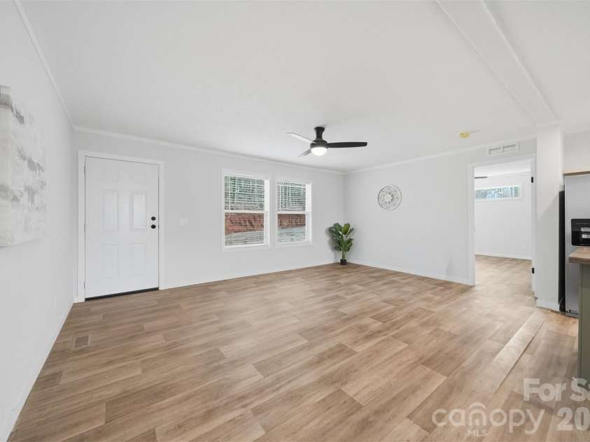 4186 Maple Trail, Morganton, NC 28655.  MLS# CAR4357270, YatesRealty ID 23943. 