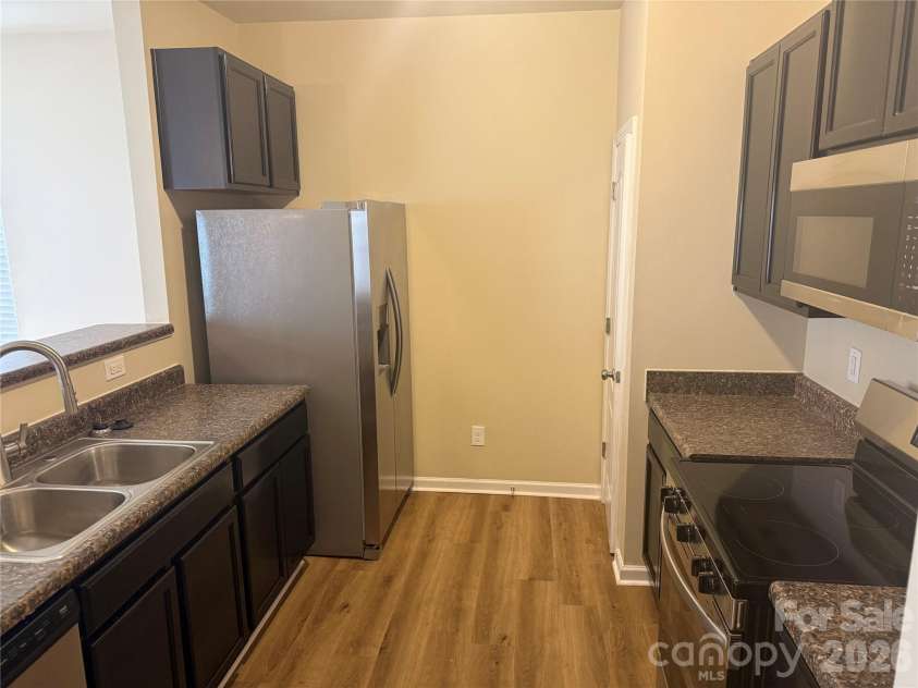 14304 Evening Flight Lane, Charlotte, NC 28262.  MLS# CAR4419208, YatesRealty ID 23945. 