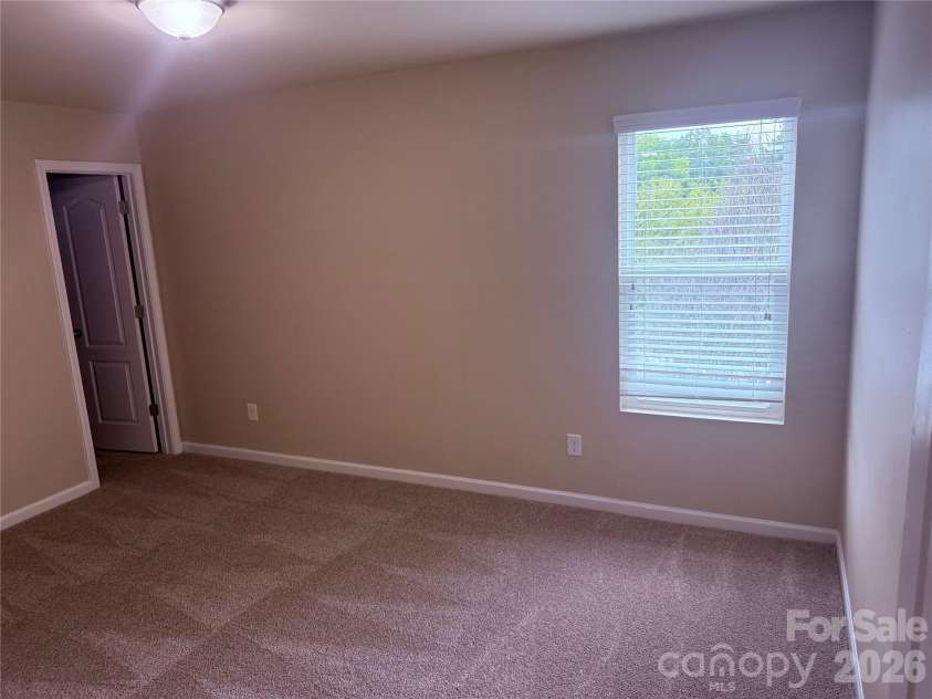 14304 Evening Flight Lane, Charlotte, NC 28262.  MLS# CAR4419208, YatesRealty ID 23945. 