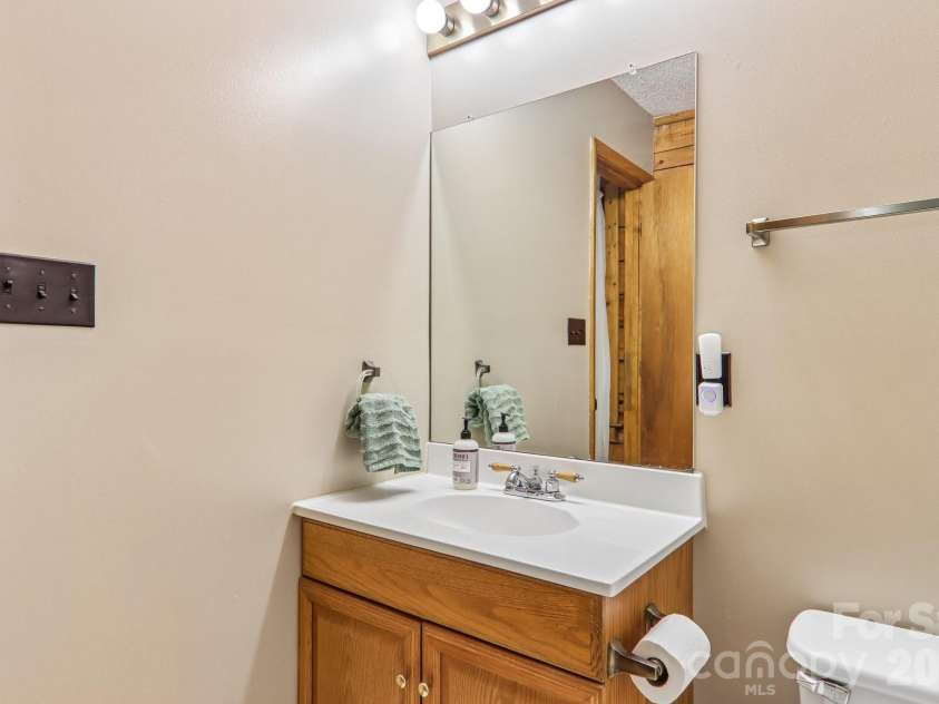 152 Trails End Lane, Maggie Valley, NC 28751.  MLS# CAR4380988, YatesRealty ID 23946. 