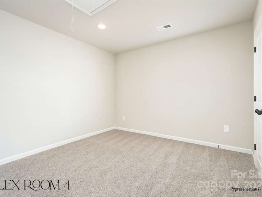 6712 Sugar Creek Road, Charlotte, NC 28269.  MLS# CAR4263225, YatesRealty ID 23946. 