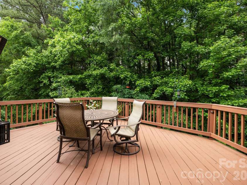 101 Woodwinds Drive, Mount Holly, NC 28120.  MLS# CAR4381091, YatesRealty ID 23947. 