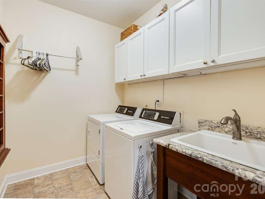 101 Woodwinds Drive, Mount Holly, NC 28120.  MLS# CAR4381091, YatesRealty ID 23947. 