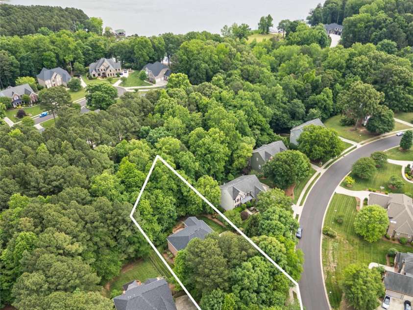101 Woodwinds Drive, Mount Holly, NC 28120.  MLS# CAR4381091, YatesRealty ID 23947. 