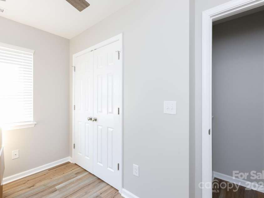 2949 Glenstone Drive, Rock Hill, SC 29730.  MLS# CAR4276328, YatesRealty ID 23948. 