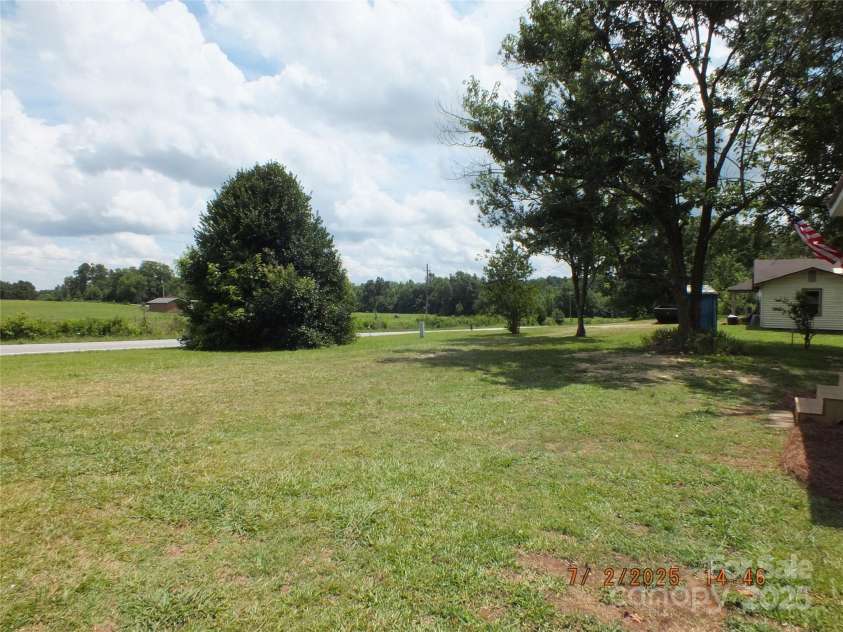 1732 Rocky River Road, Lancaster, SC 29720.  MLS# CAR4277575, YatesRealty ID 23949. 