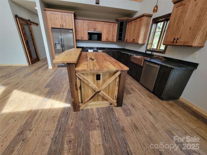 171 Cowtail Cove, Clyde, NC 28721.  MLS# CAR4235528, YatesRealty ID 2395. 