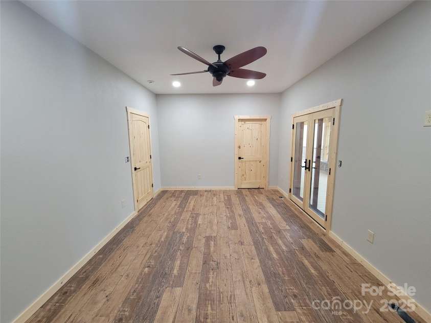 171 Cowtail Cove, Clyde, NC 28721.  MLS# CAR4235528, YatesRealty ID 2395. 