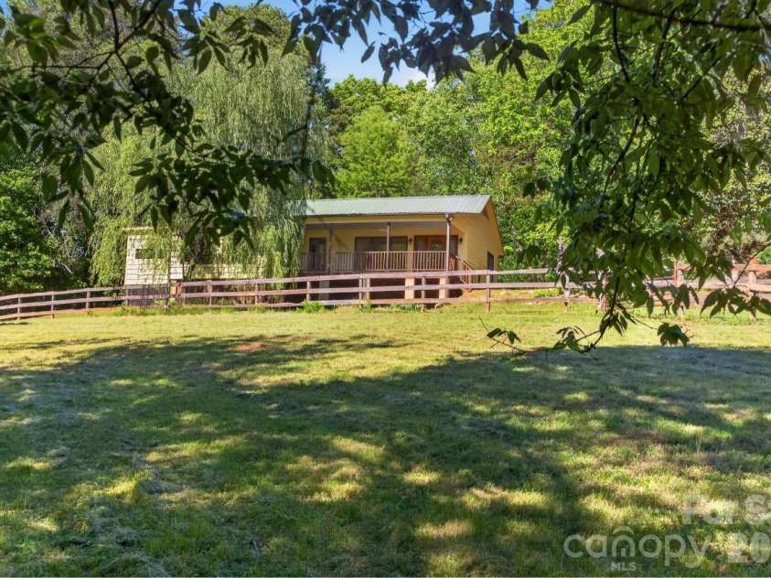 3205 Collinsville Road, Columbus, NC 28722.  MLS# CAR4378818, YatesRealty ID 23951. 