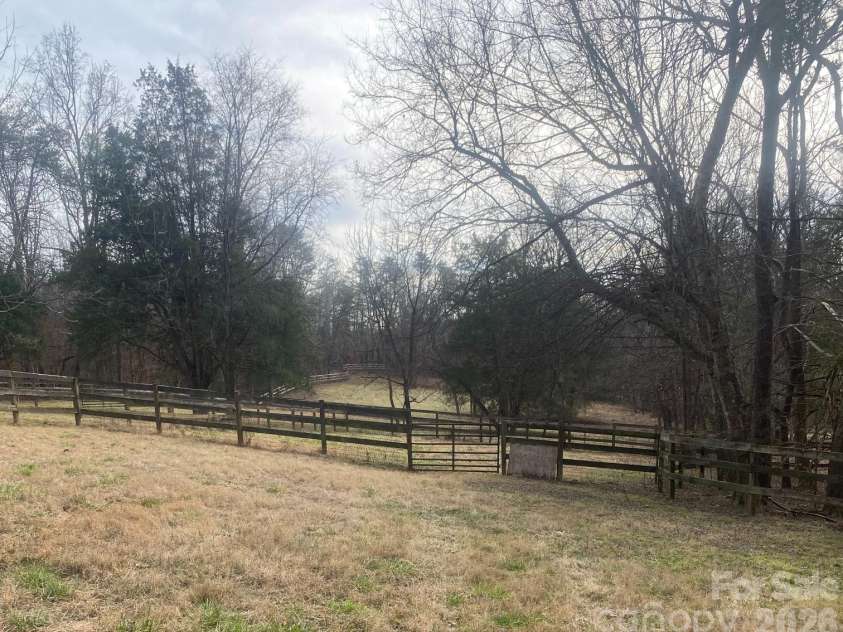 3205 Collinsville Road, Columbus, NC 28722.  MLS# CAR4378818, YatesRealty ID 23951. 