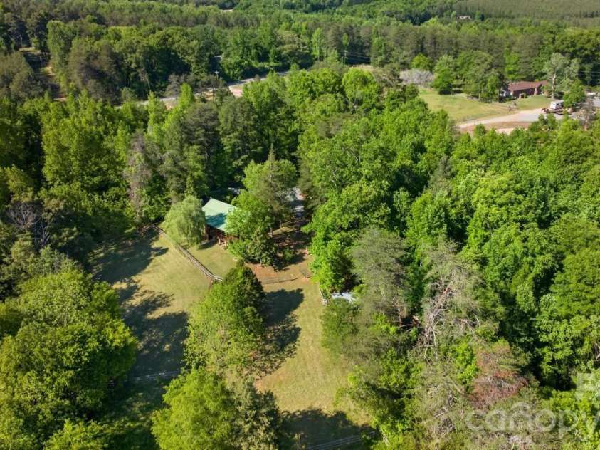 3205 Collinsville Road, Columbus, NC 28722.  MLS# CAR4378818, YatesRealty ID 23951. 