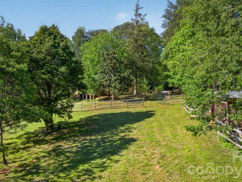 3205 Collinsville Road, Columbus, NC 28722.  MLS# CAR4378818, YatesRealty ID 23951. 