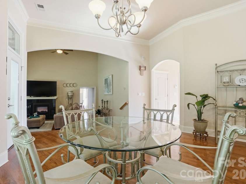 11855 Churchfield Lane, Charlotte, NC 28277.  MLS# CAR4383423, YatesRealty ID 23954. 