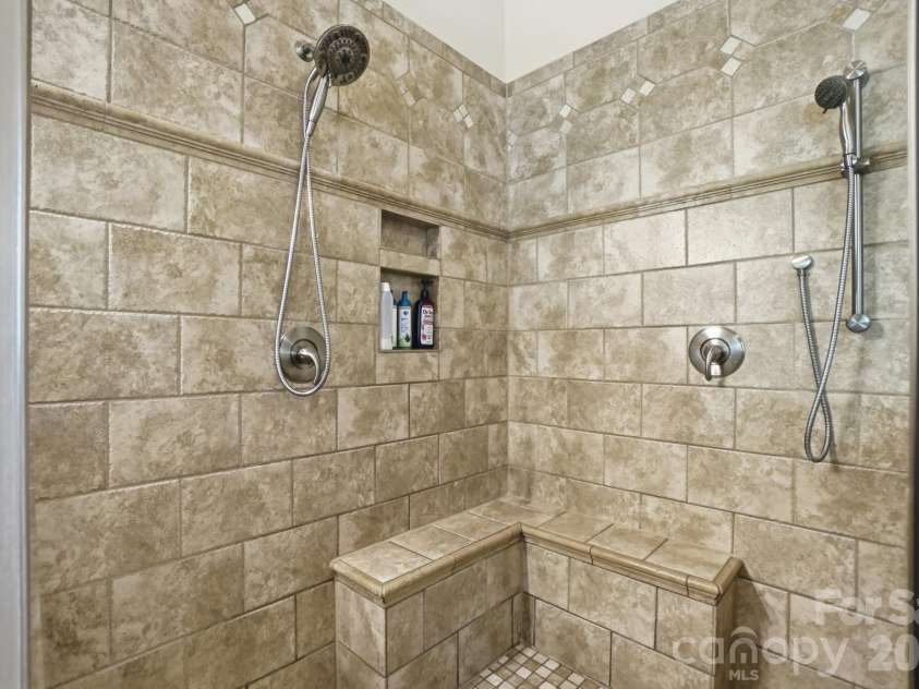 11855 Churchfield Lane, Charlotte, NC 28277.  MLS# CAR4383423, YatesRealty ID 23954. 