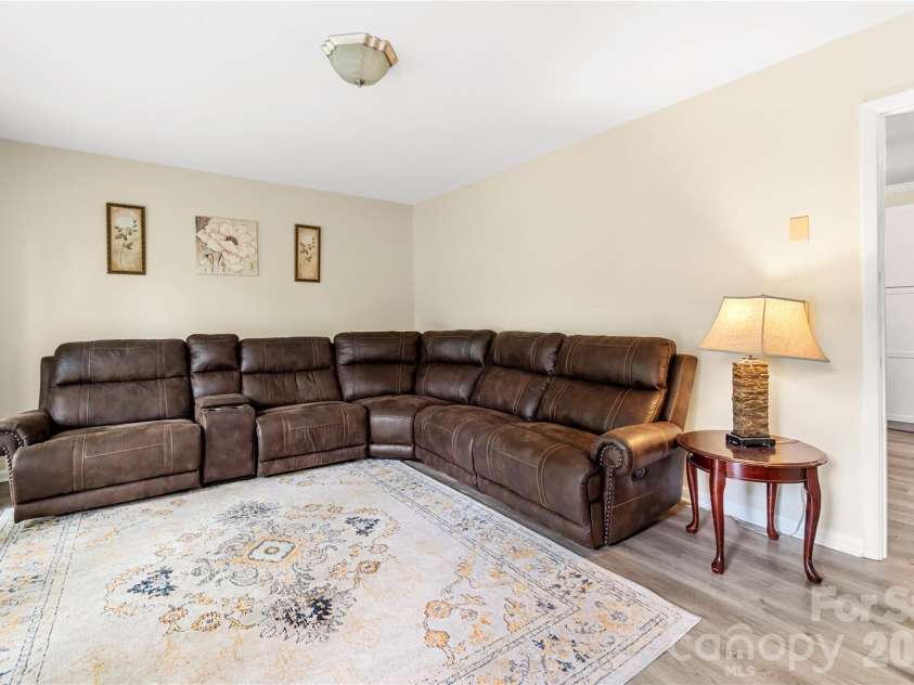 1141 Shannon Drive, Wadesboro, NC 28170.  MLS# CAR4379941, YatesRealty ID 23956. 
