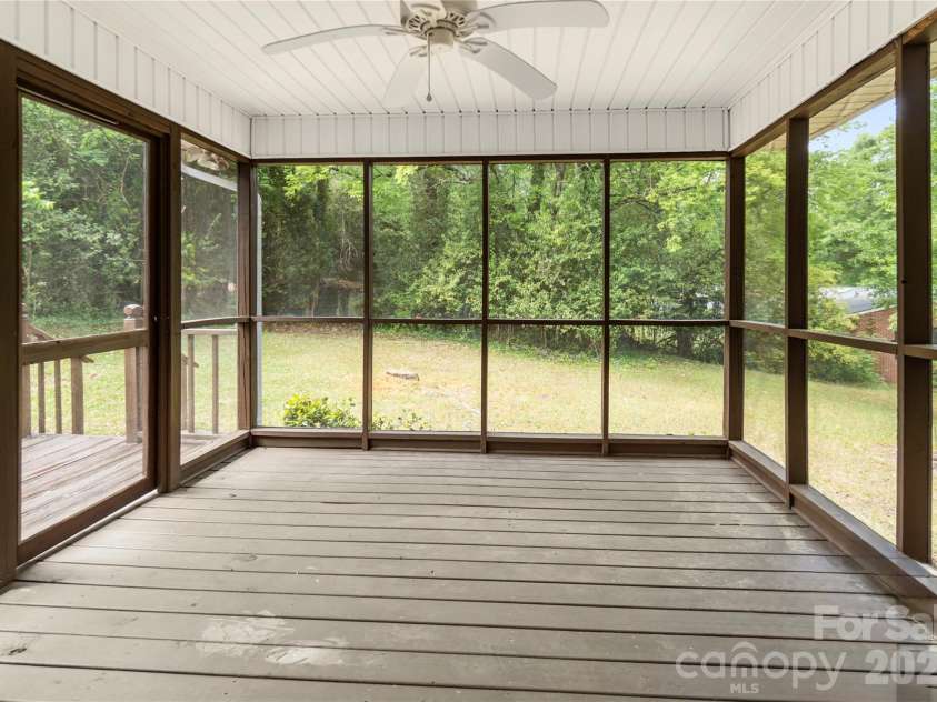 1141 Shannon Drive, Wadesboro, NC 28170.  MLS# CAR4379941, YatesRealty ID 23956. 