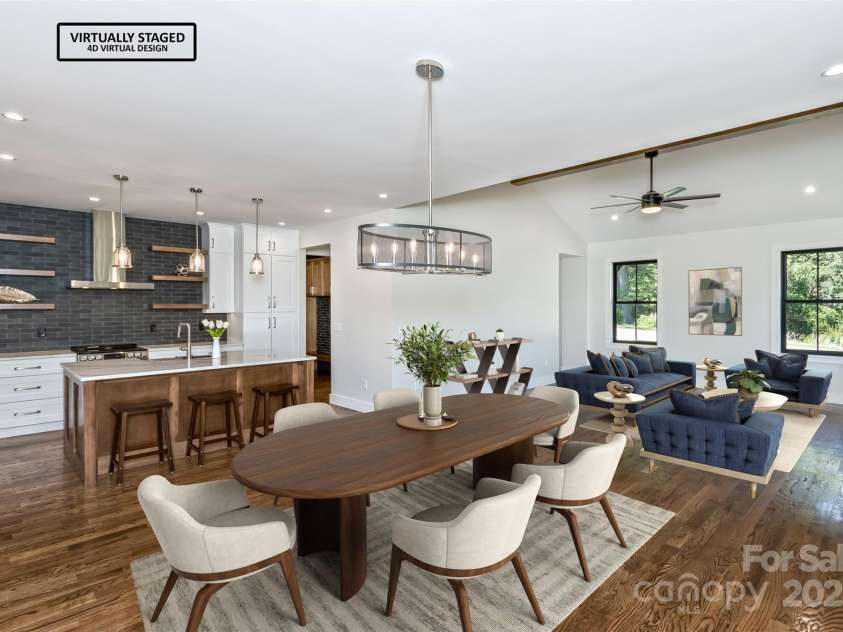 120 Gashes Creek Road, Asheville, NC 28805.  MLS# CAR4273637, YatesRealty ID 23957. Great Room