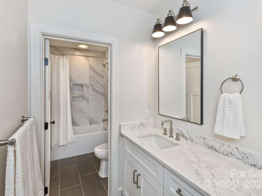 120 Gashes Creek Road, Asheville, NC 28805.  MLS# CAR4273637, YatesRealty ID 23957. Lower Level Bath