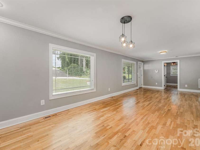1164 Bradford Mountain Road, Lenoir, NC 28645.  MLS# CAR4369026, YatesRealty ID 23958. 