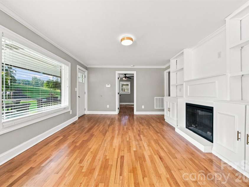 1164 Bradford Mountain Road, Lenoir, NC 28645.  MLS# CAR4413786, YatesRealty ID 23958. 