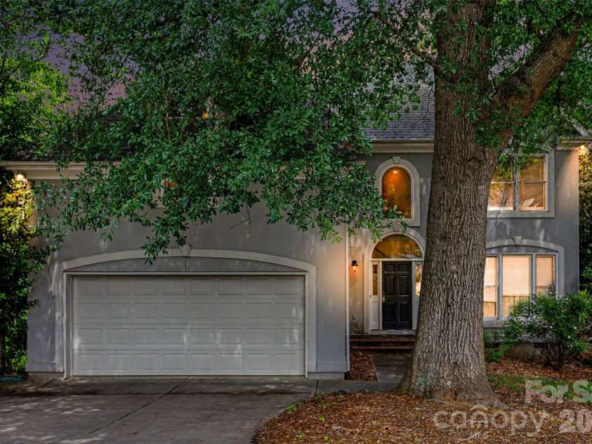 648 Landsdown Court, Fort Mill, SC 29708.  MLS# CAR4372493, YatesRealty ID 23959. 